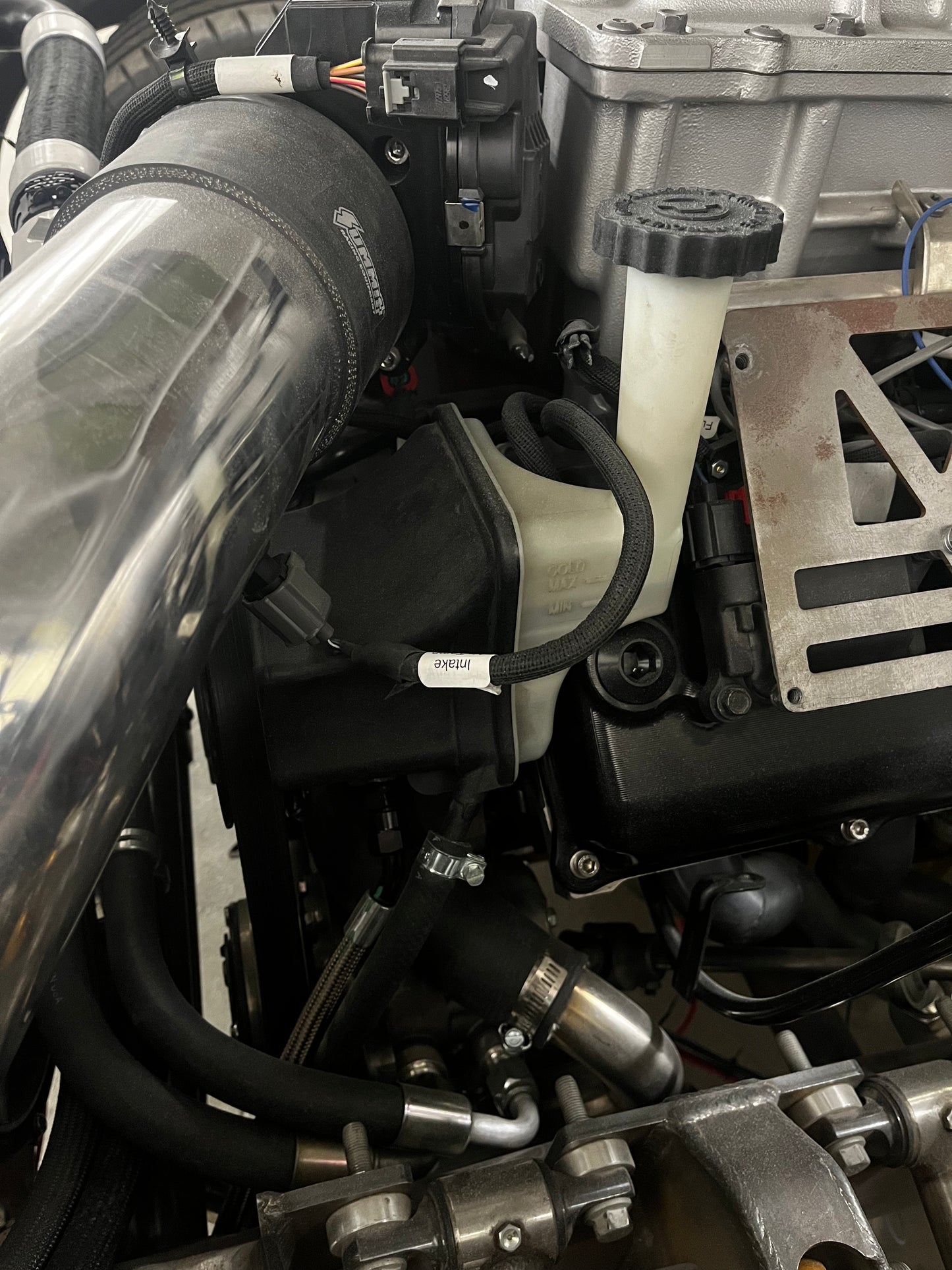 -10AN 6.2L Gen 3 Hellcat Remote mount power steering reservoir conversion