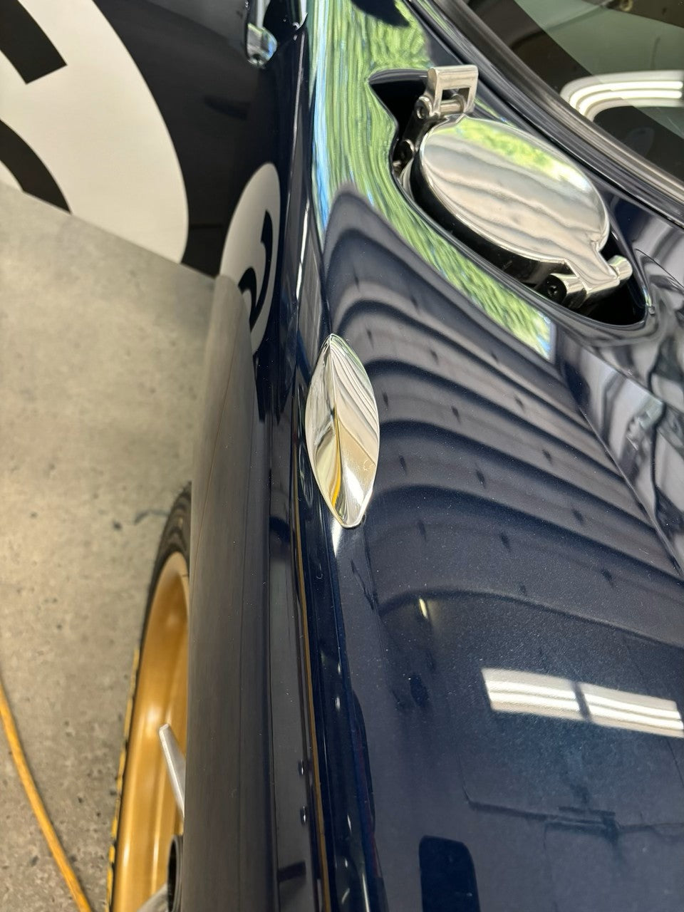 Mirror delete Fins